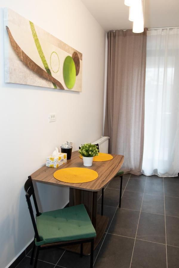 Lazo Two Room- Luxury Apartment Bucureşti Exterior foto